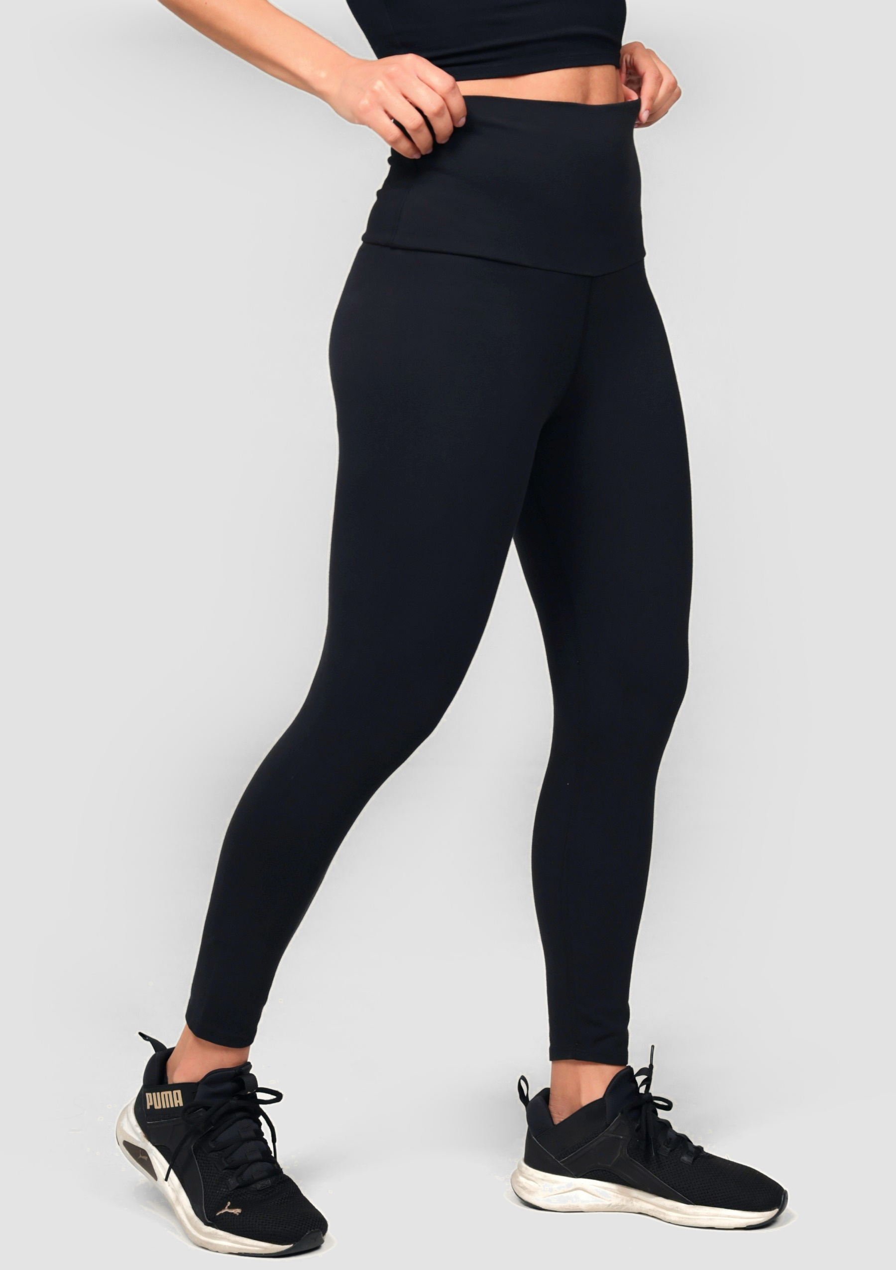 Can Leggings Disrupt Your Hormones? What the Evidence Actually Says