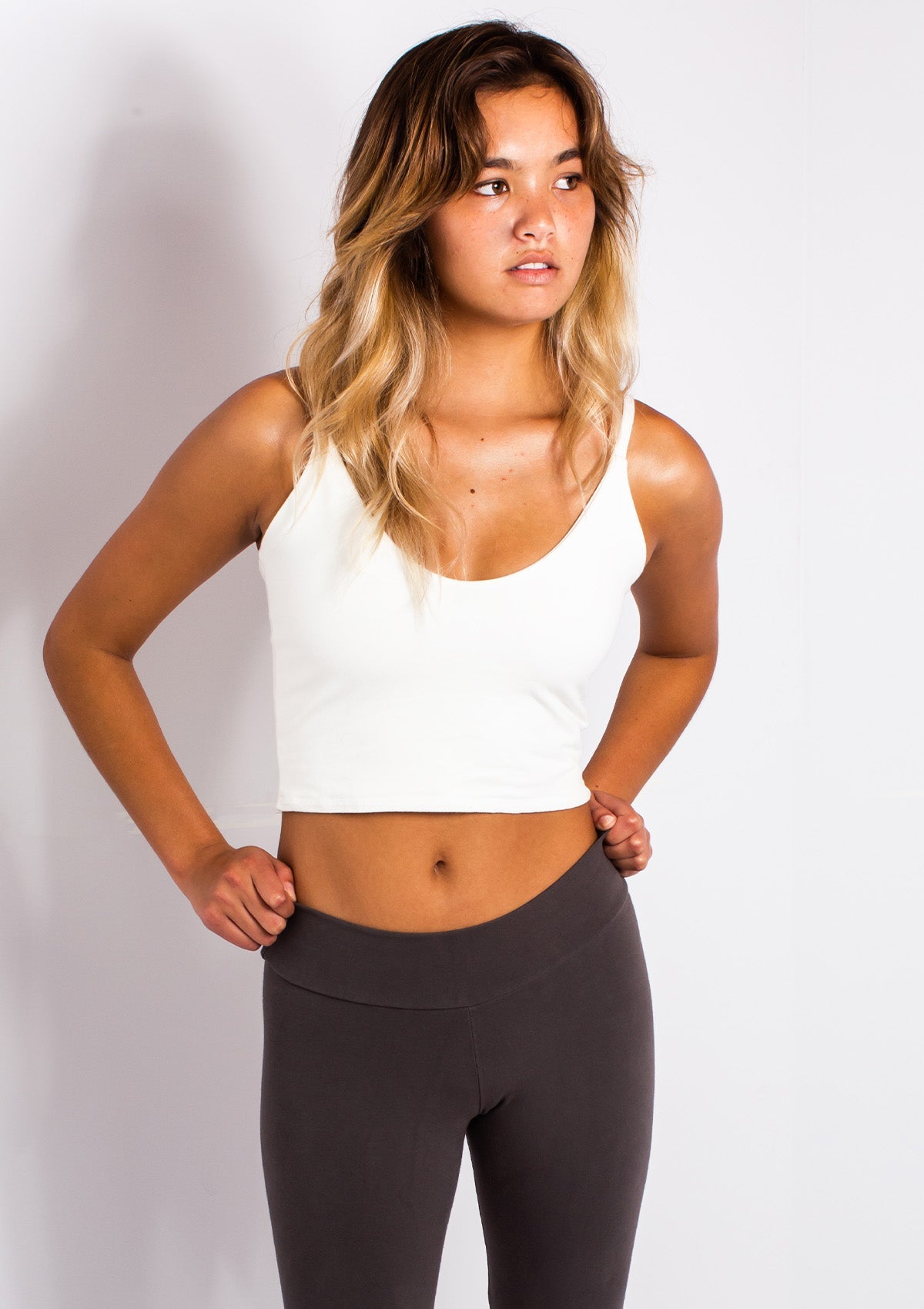 Kaia Cami Crop Top - PURAKAI
