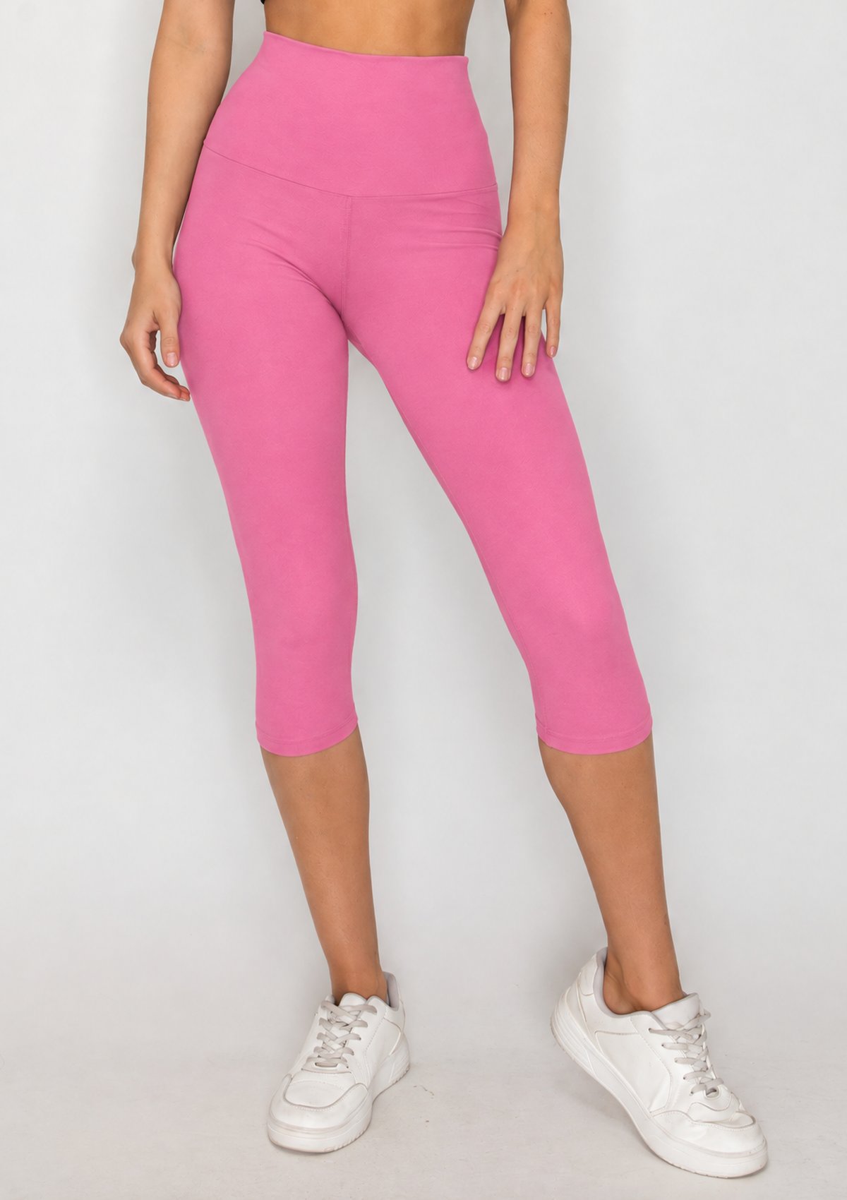 Front detail of PureFlex Organic Cotton Capri Leggings in Reef Rose
