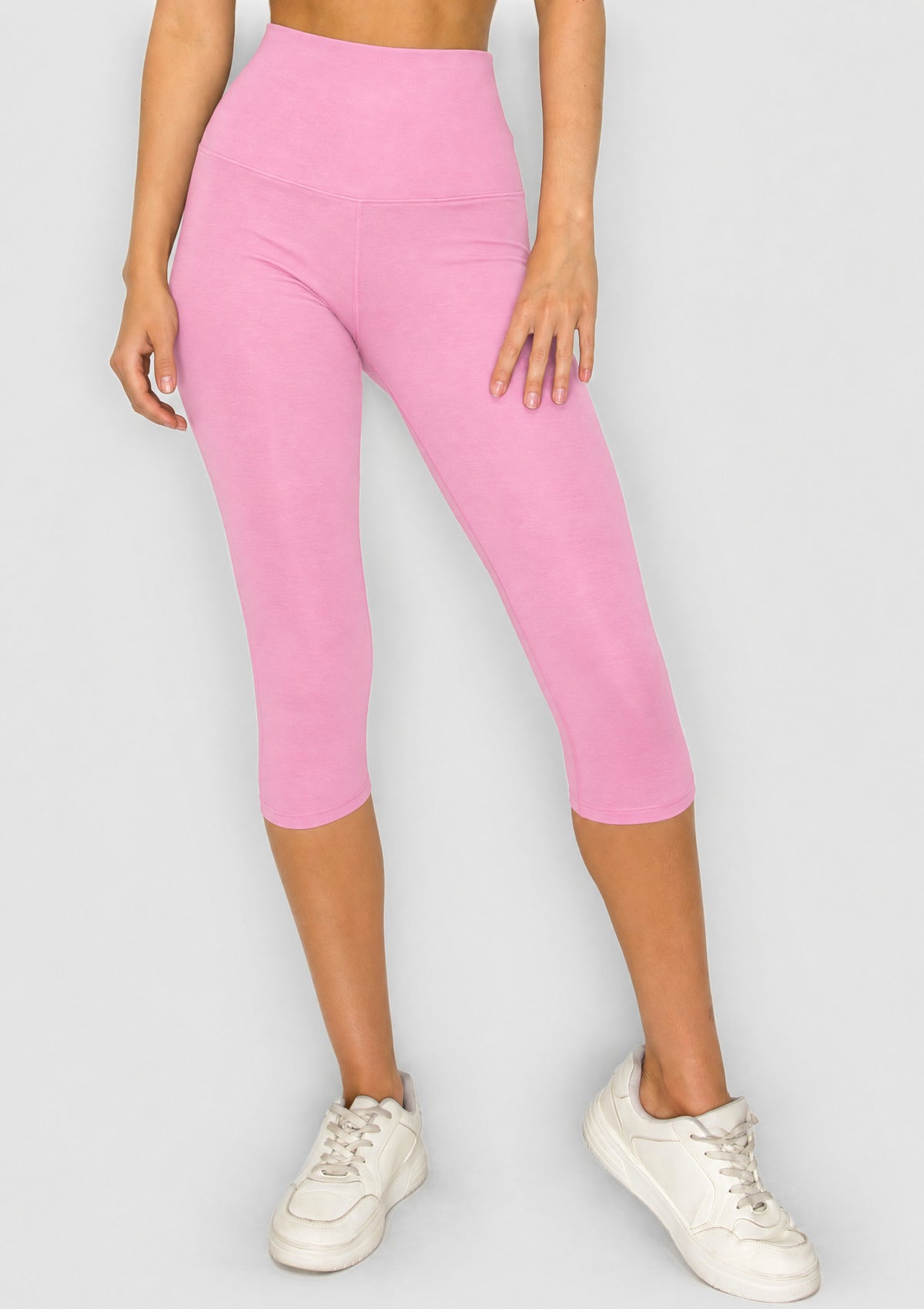 Front detail of PureFlex Organic Cotton Capri Leggings in Reef Rose
